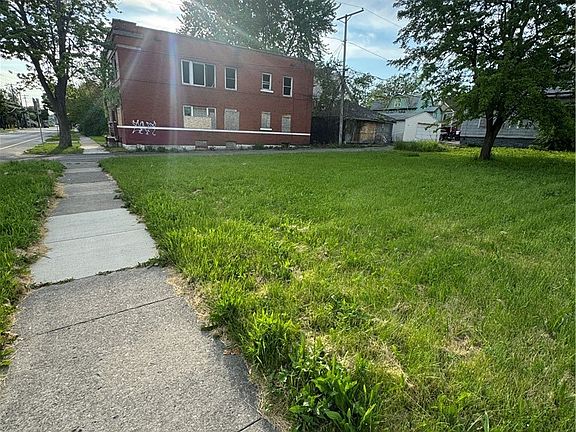 3rd image of 518 Ferry Ave Lot 10