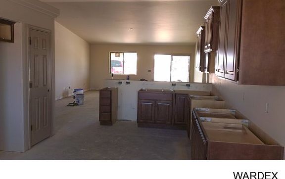 4th image of 2900 Aladdin Dr