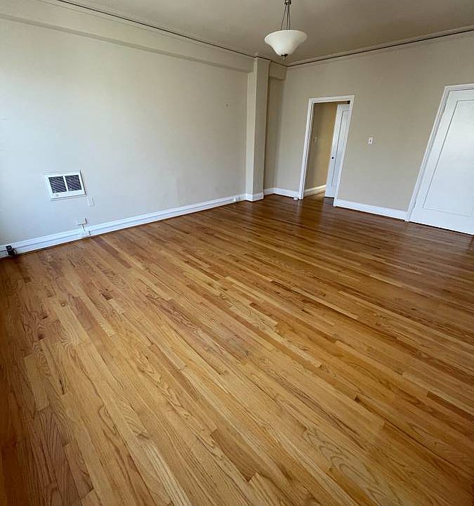1st image of 1900 Vallejo St #205