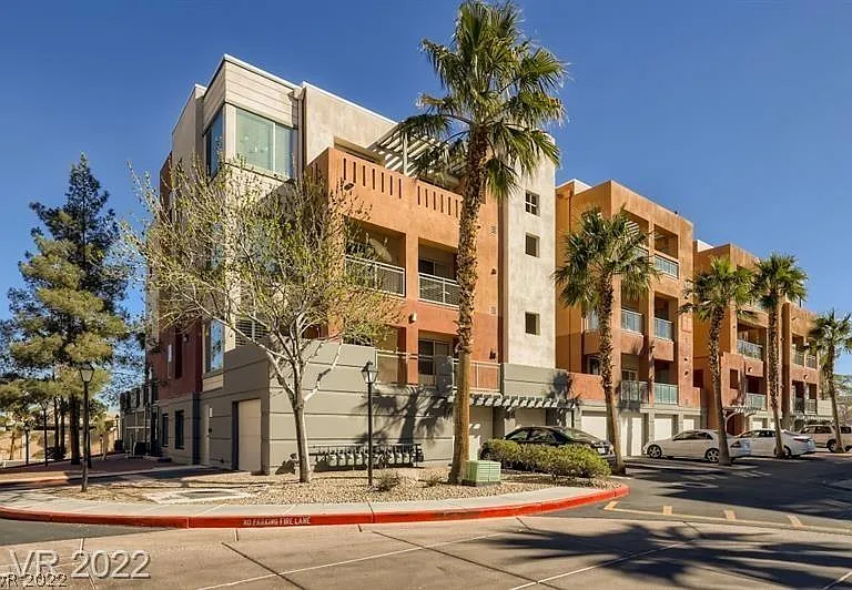 67 E Agate Ave #208 — Photo 30
