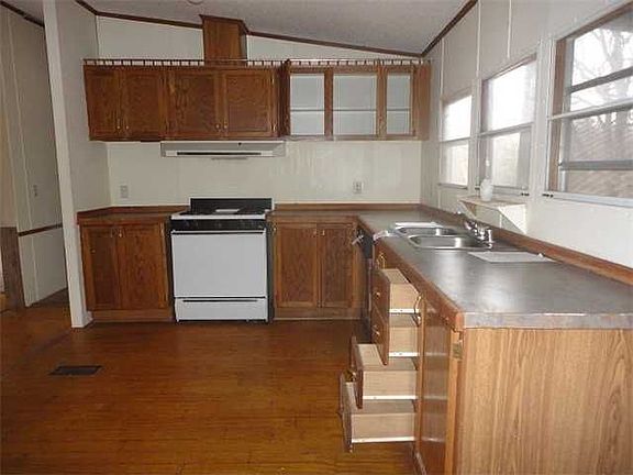 2nd image of 21429 SE 129th St