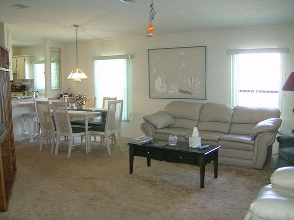 Dining Room / Living Room