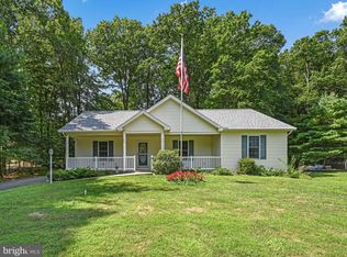 2564 Wagonwheel Dr, Auburn, PA 17922