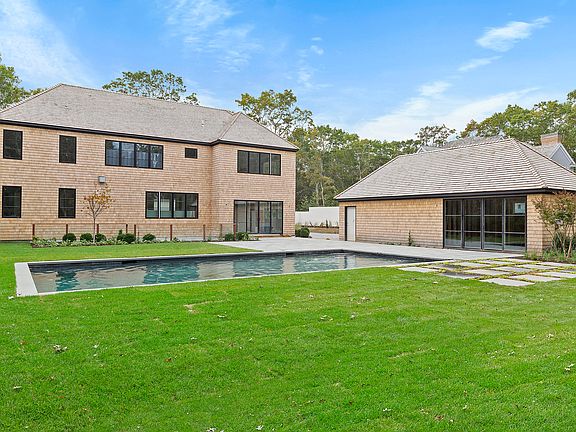 2nd image of 56 Birchwood Ln