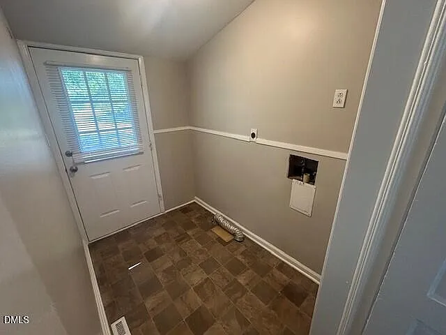 7941 Cleveland Rd — Photo 5