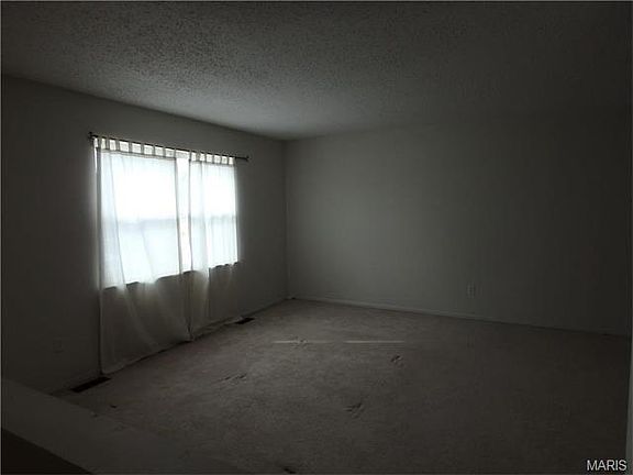 3rd image of 2309 Foggy Bottom Dr