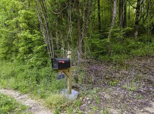 24 Old Sugar Creek Rd, Leoma, TN 38468