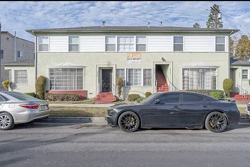 4067 Sutro Ave Photo 1