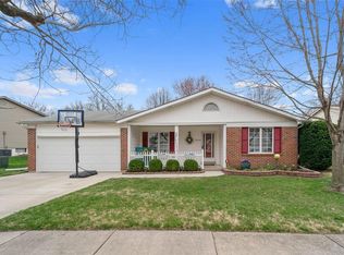 1036 Timberwood Trails Dr, Florissant, MO 63031