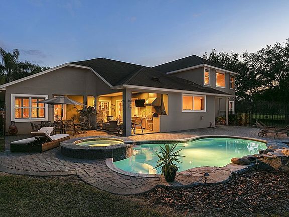 3rd image of 15515 Trotting Horse Ln