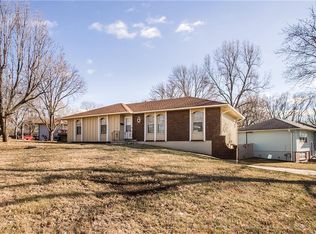 4712 Cedar Ave, Kansas City, MO 64133