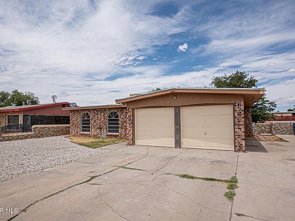 3rd image of 9835 Lilly Dr