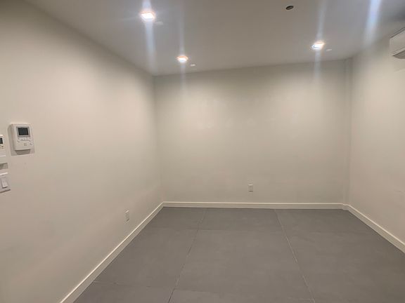 2nd image of 227 Winthrop St #F