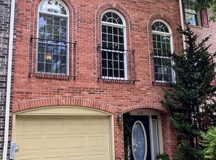 1028 Lindsay Ln, Hagerstown, MD 21742