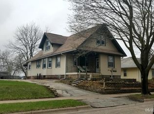 620 S Marshall St, Caledonia, MN 55921