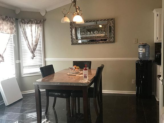 5th image of 681 Marble Arch Ave