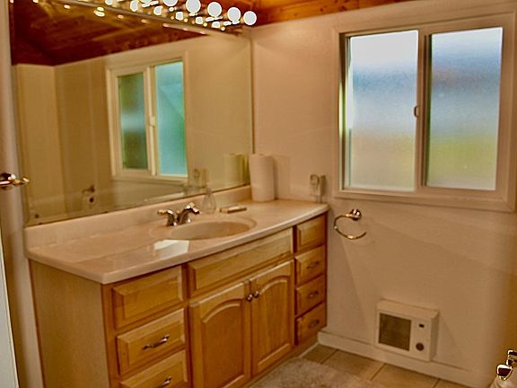 3rd image of 7785 Marshes Flat Rd