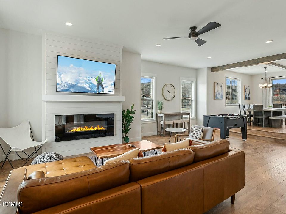 1st image of 1021 W Wasatch Spring Rd