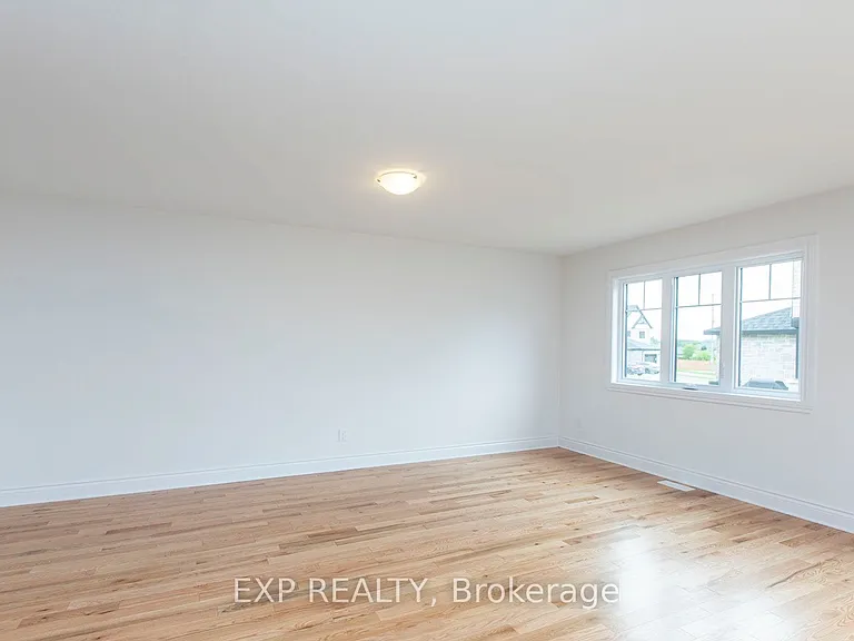 208 Dion Ave — Photo 9