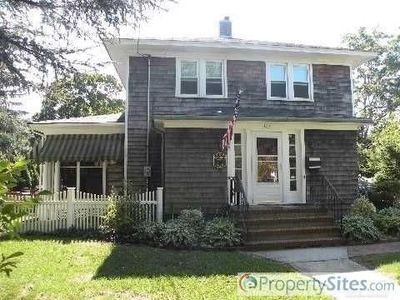 805 Roanoke Ave, Riverhead, NY, 11901