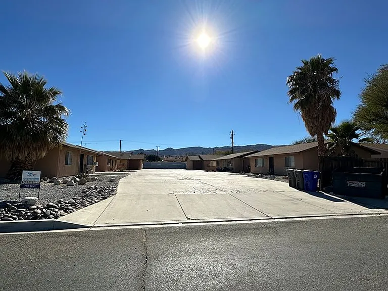 61885 Verbena Rd — Photo 4