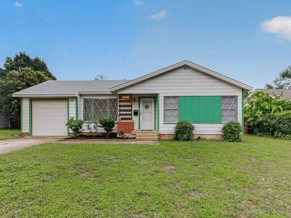 1304 Sylvan Dr, Garland, TX 75040