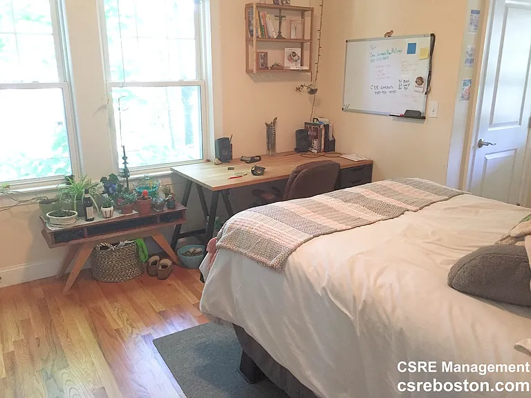 75-77 Beechcroft St #3 — Photo 3