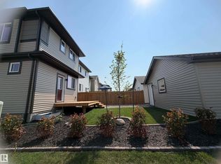 330 Edgemont Dr NW, Edmonton, AB T6M1S2