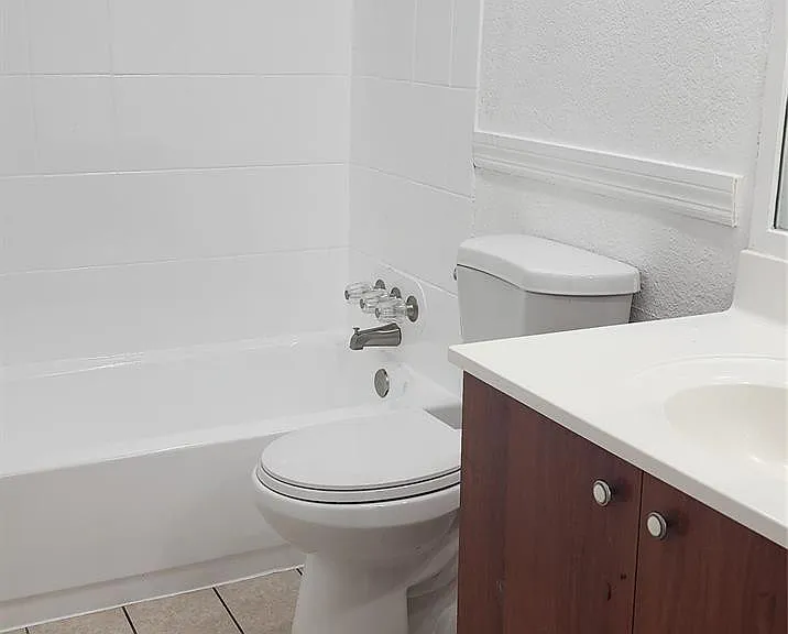 3666 SW 59th Ave #4 — Photo 16