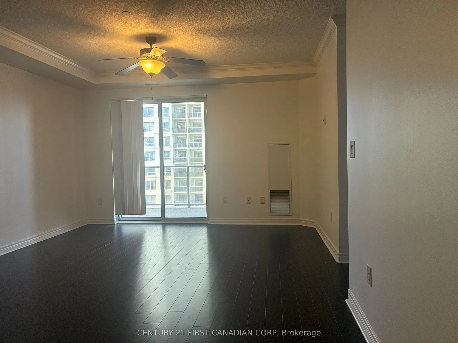 2 bed, $2,200 — Photo 4