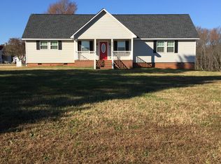 888 Golf Dr, Bracey, VA 23919