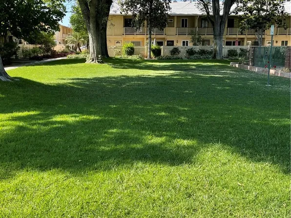 8105 Canby Ave Unit 4, Reseda, CA 91335