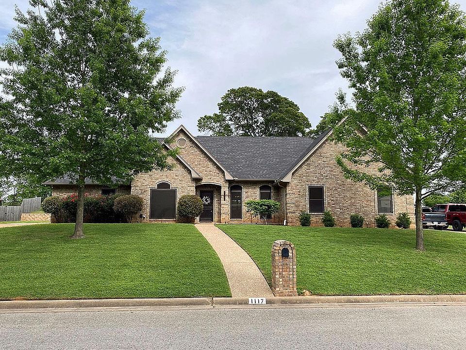 1st image of 1117 Lonnie Dr
