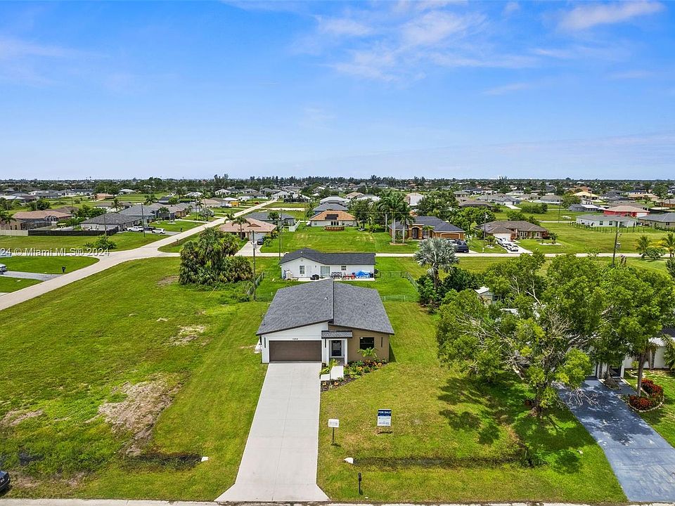 1st image of 1204 NW 13th Pl