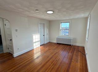 493 Lynn St APT 4, Malden, MA 02148