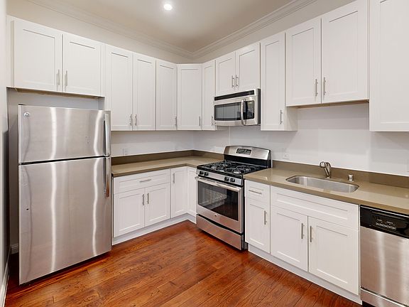 2nd image of 957 Hayes St APT 7