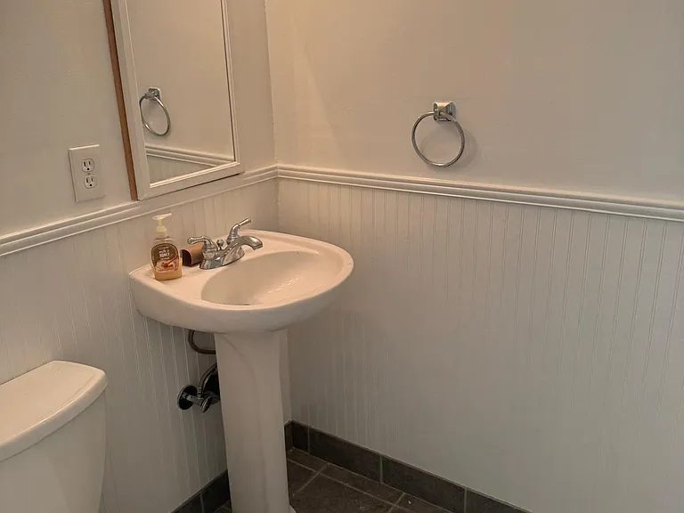 18 Hales Rd — Photo 18