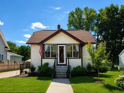 1917 Vinland St, Oshkosh, WI, 54901