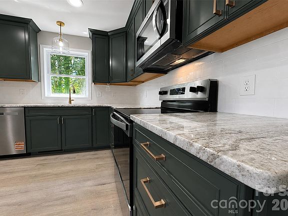 5th image of 1403 Dudley Shoals Rd