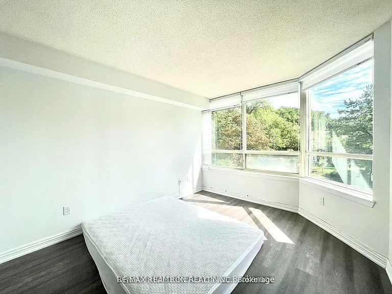 5 Greystone Walk Dr #206 — Photo 7