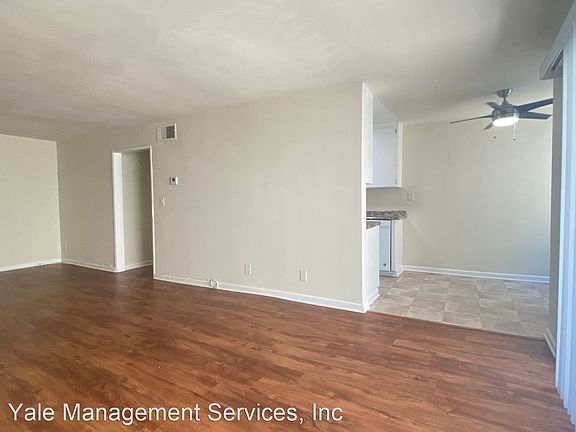 2nd image of 5204 Yarmouth Ave APT 105
