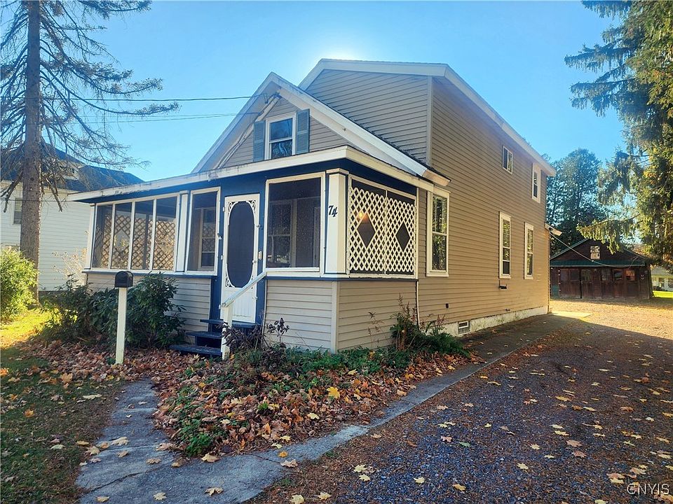 1st image of 74 Syracuse St
