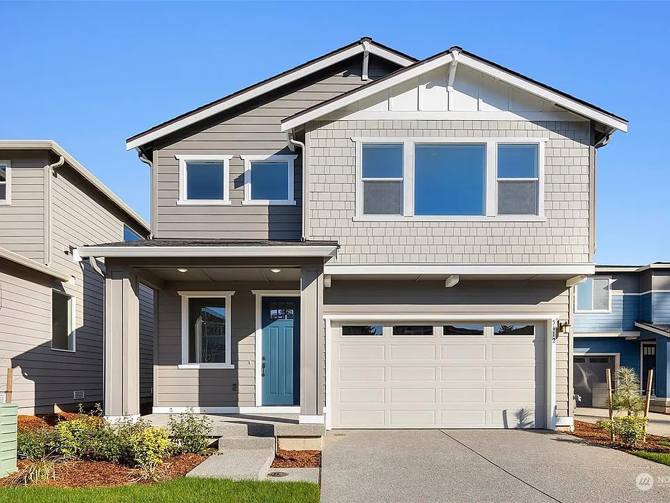 5412 Century Pl NE