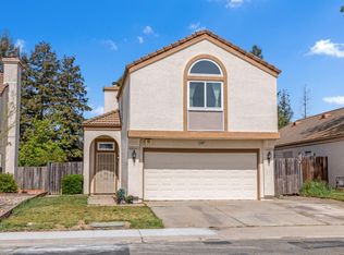 8841 La Margarita Way, Sacramento, CA 95828