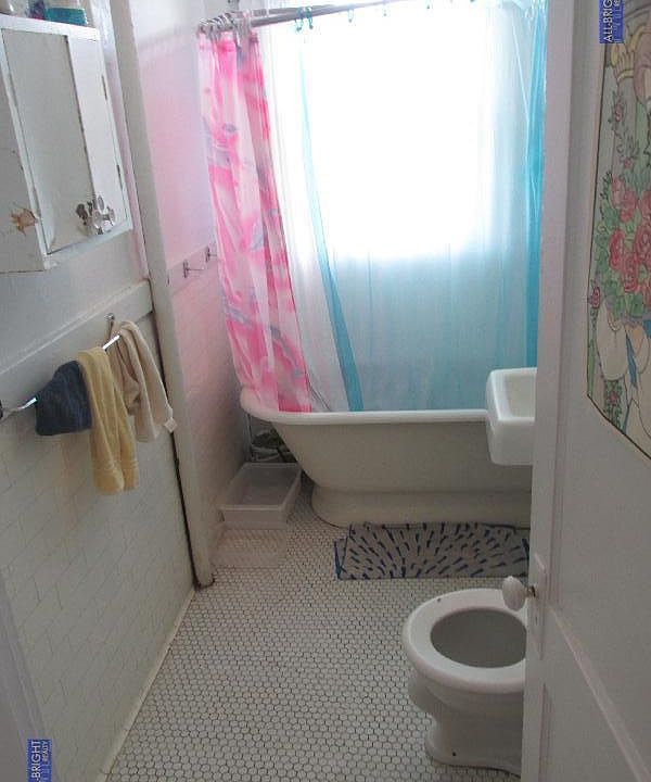 2nd image of 11 Egremont Rd