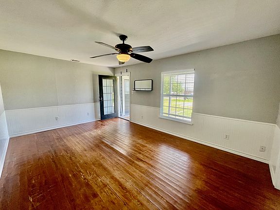 3rd image of 1149 Big Rock St