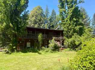 Sandy Bar Rd, Somes Bar, CA 95568