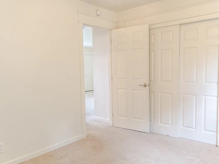 1124 C St #B — Photo 10