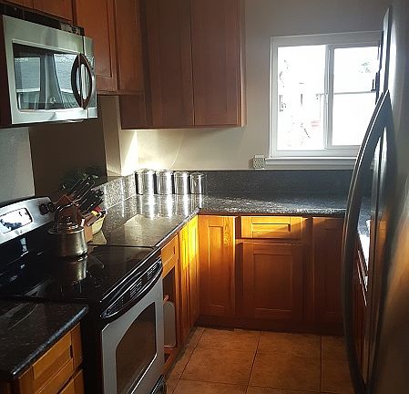 Granite tops, SS Appliances