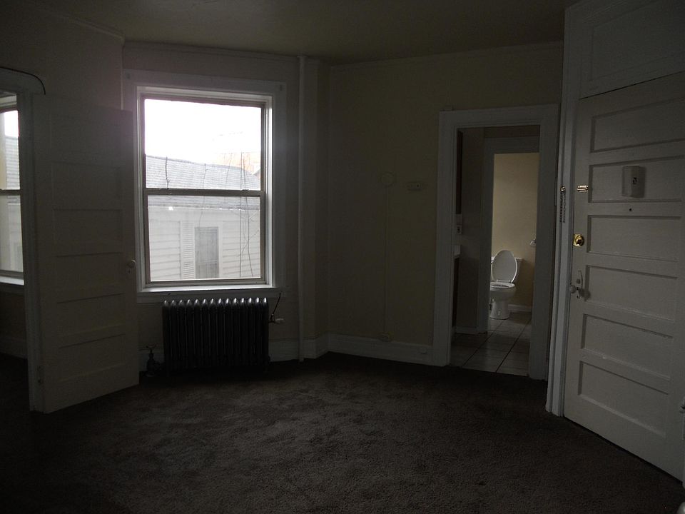 1st image of 49 Johnson Park APT 25